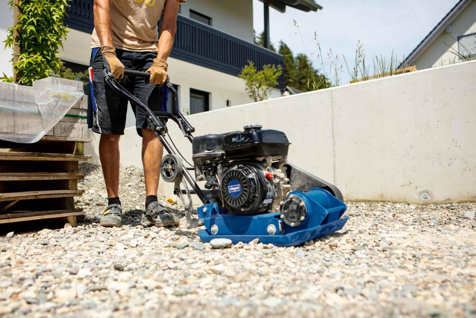 Placa Compactadora 5.6hp 17kn - Scheppach - Vista lateral